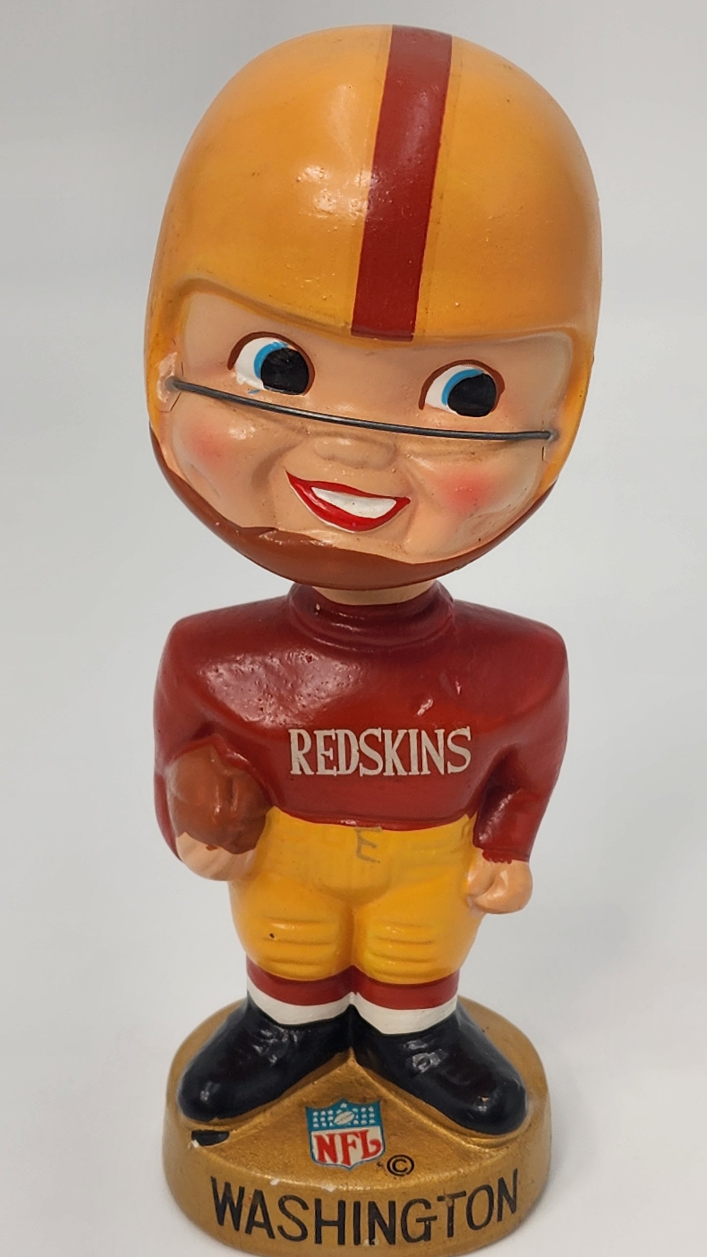 Washington Redskins 1968 Gold Base Gold Helmet Indian Logo Bobblehead