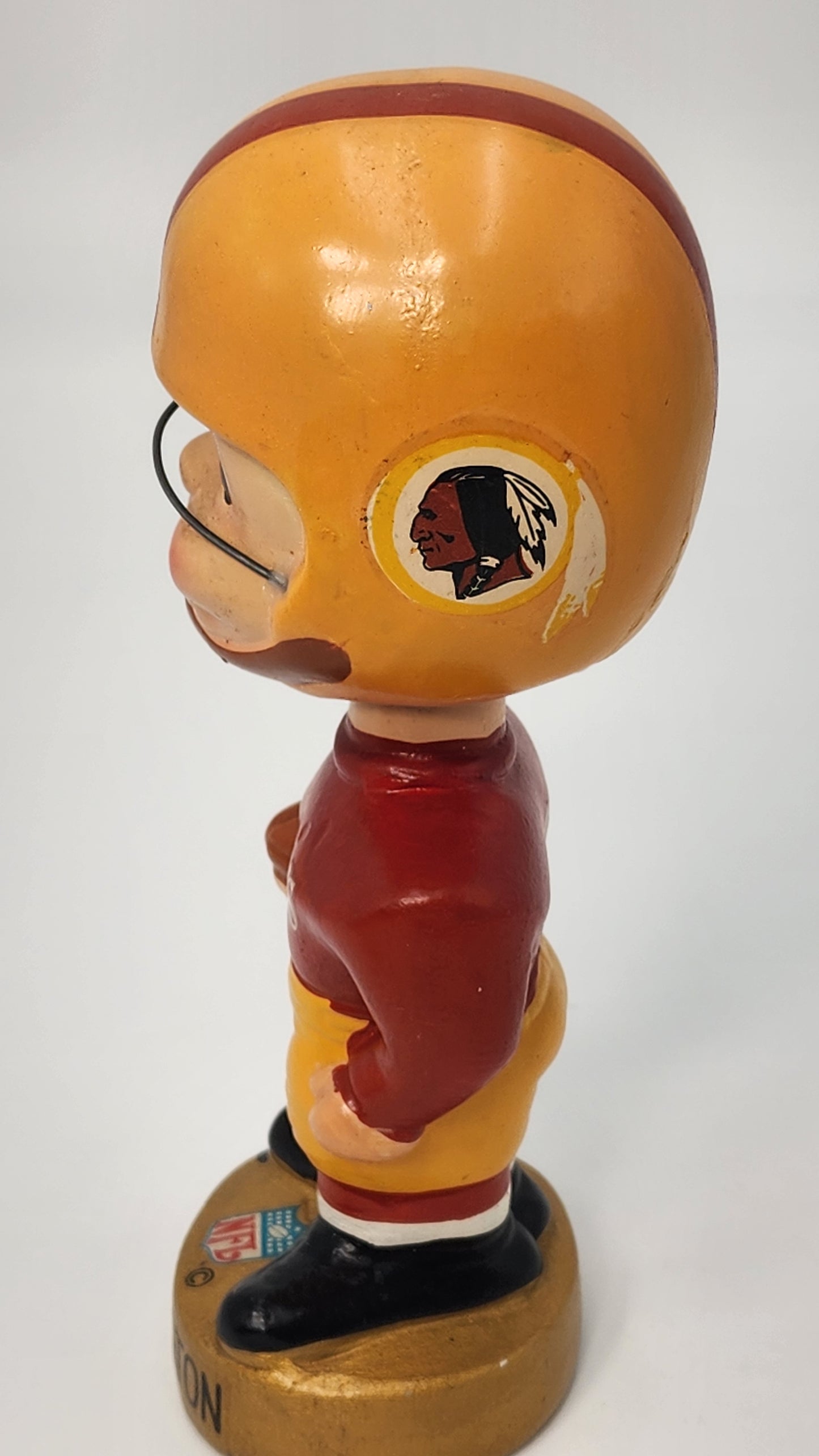 Washington Redskins 1968 Gold Base Gold Helmet Indian Logo Bobblehead