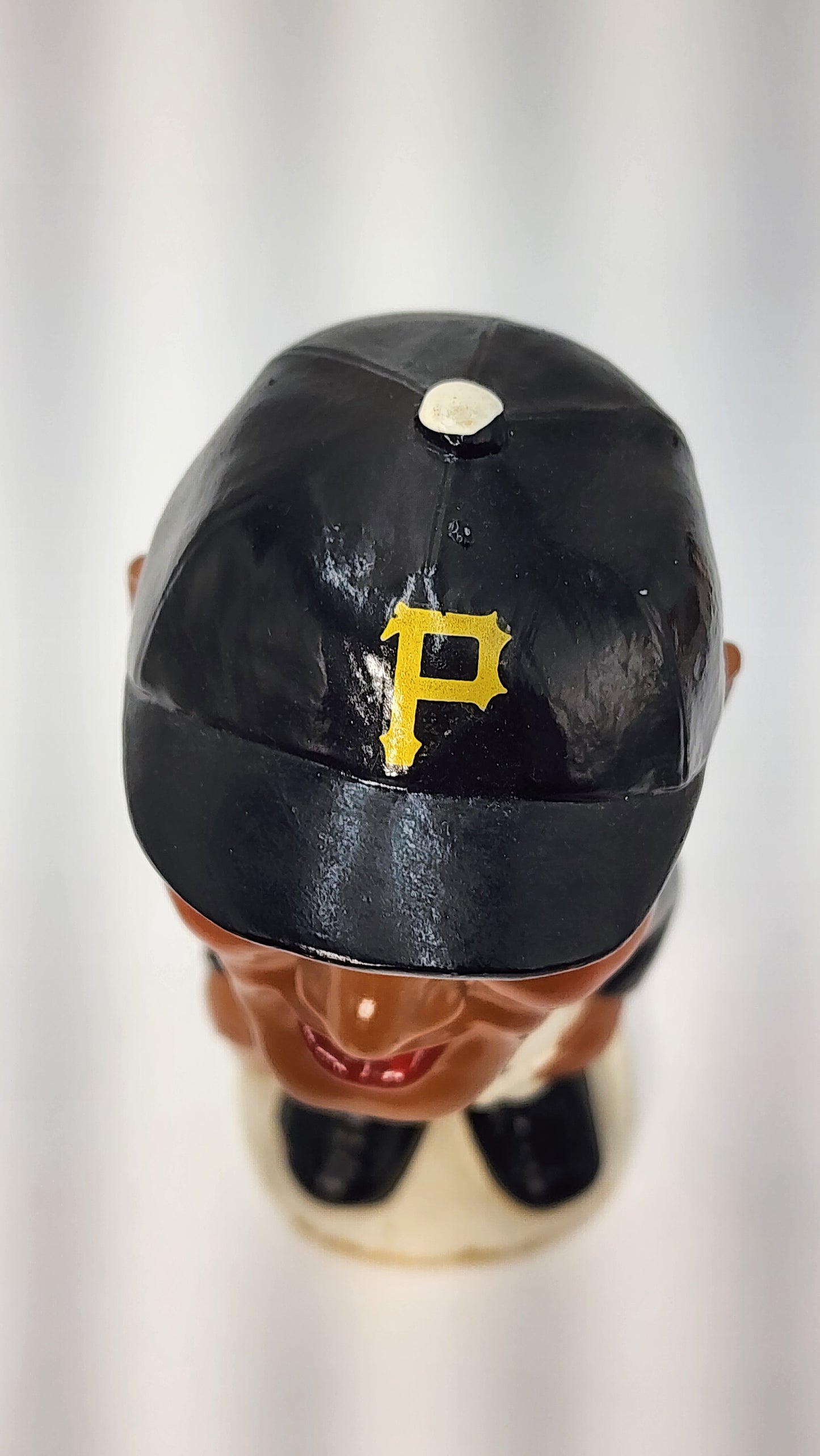 Roberto Clemente White Base Bobblehead