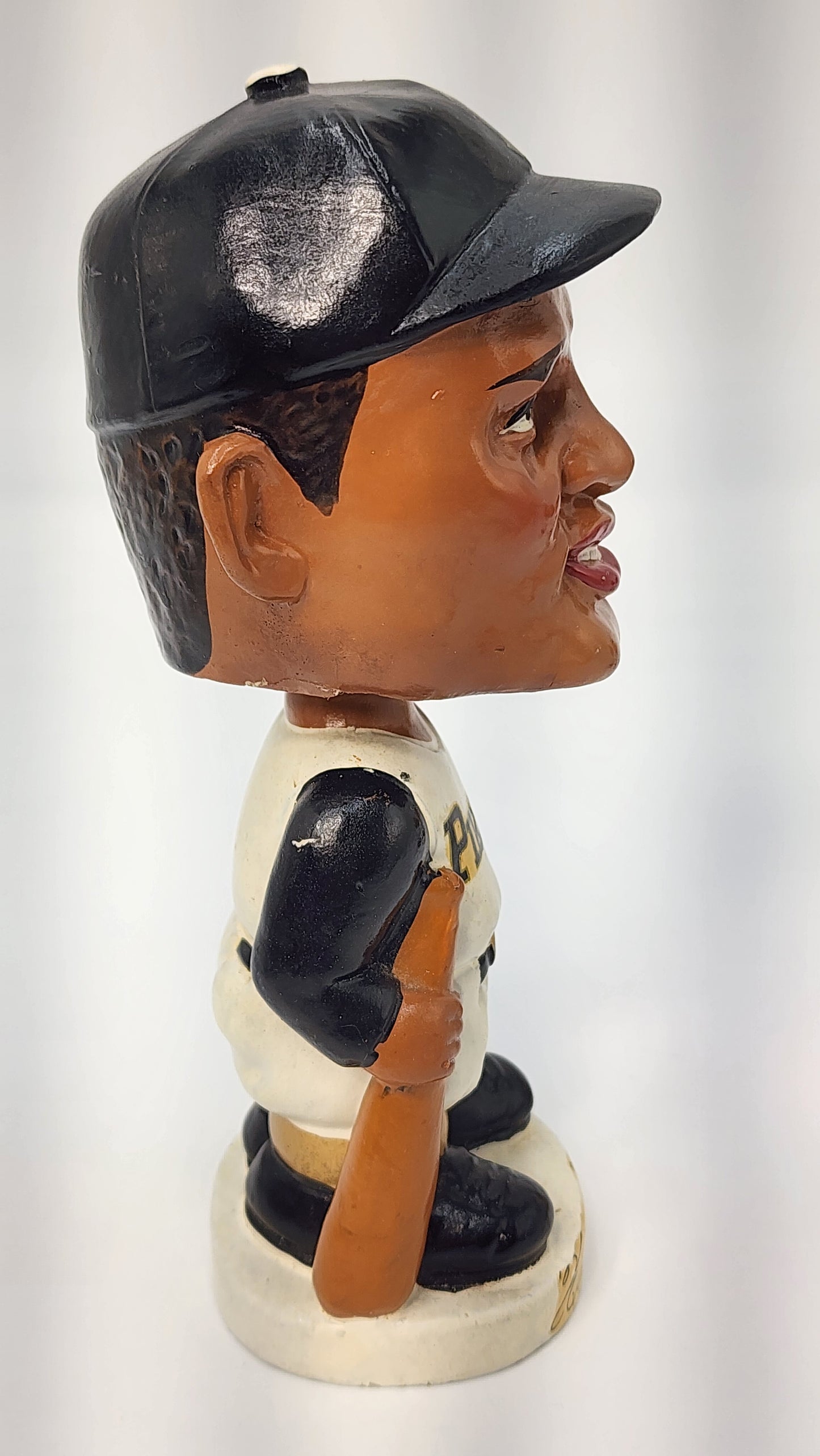 Roberto Clemente White Base Bobblehead