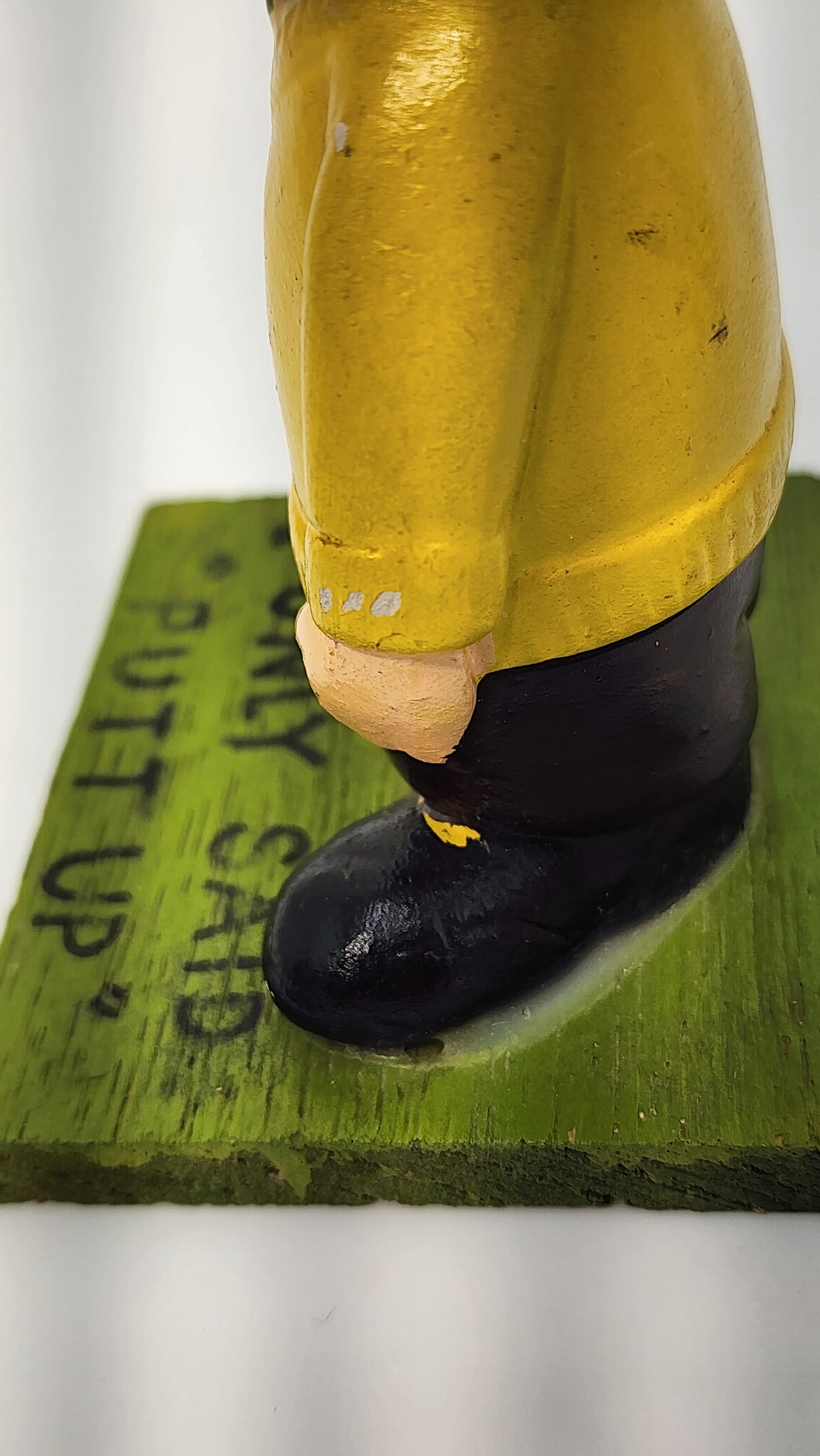 Rumpus Room Golfer Bobblehead — "I Only Said Putt Up"