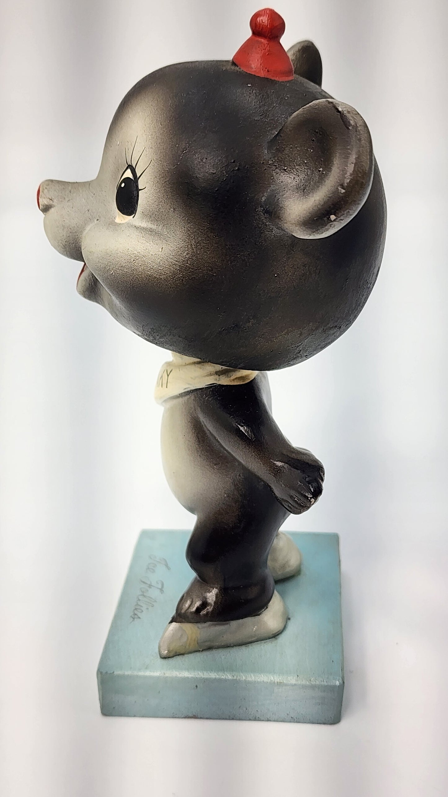 Dinky High Skates Ice Follies Skating Bear Bobblehead