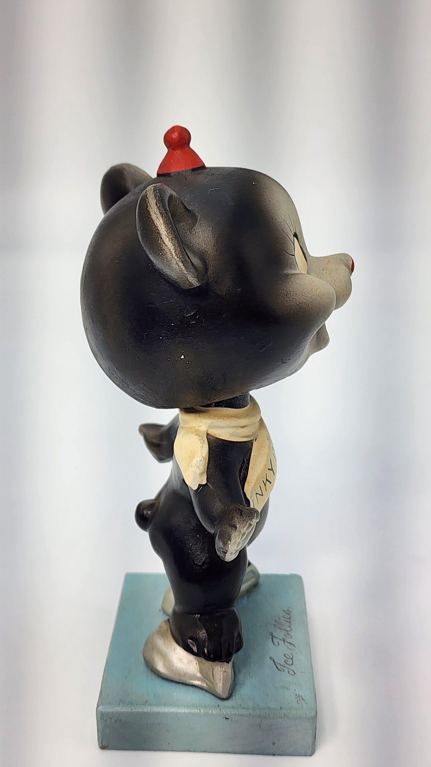Dinky High Skates Ice Follies Skating Bear Bobblehead