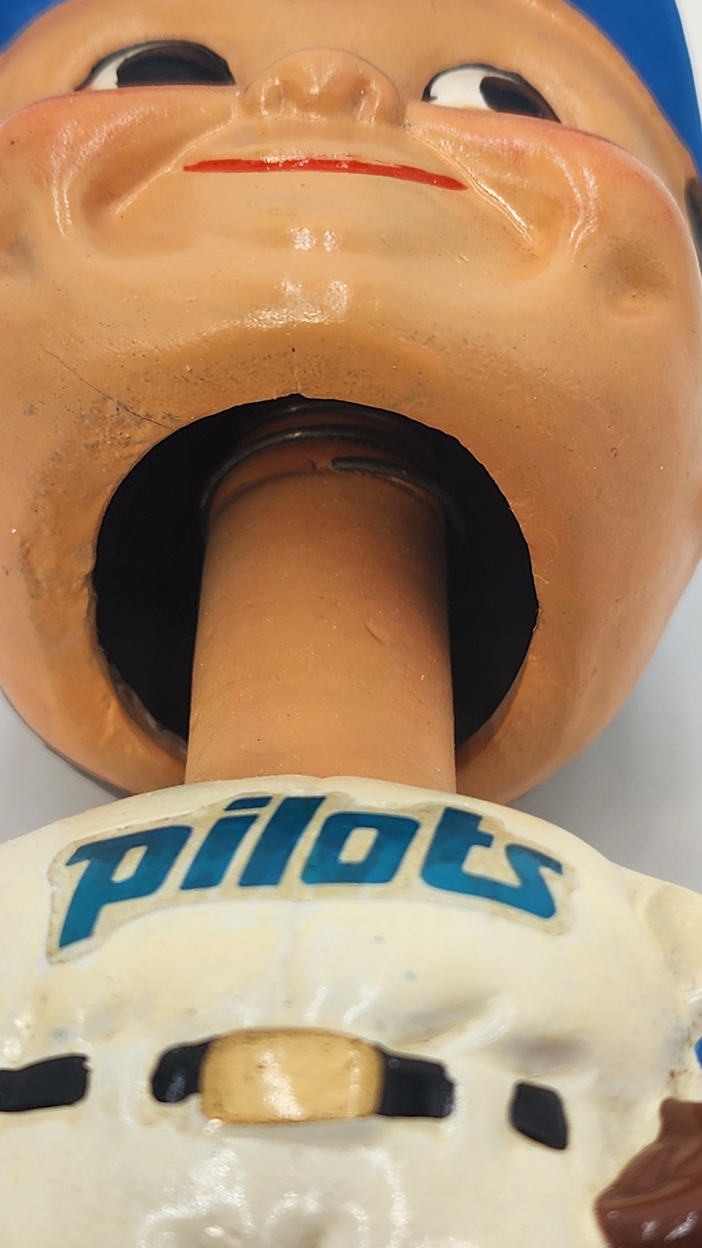 Seattle Pilots bobblehead close-up of pilots script jersey lettering