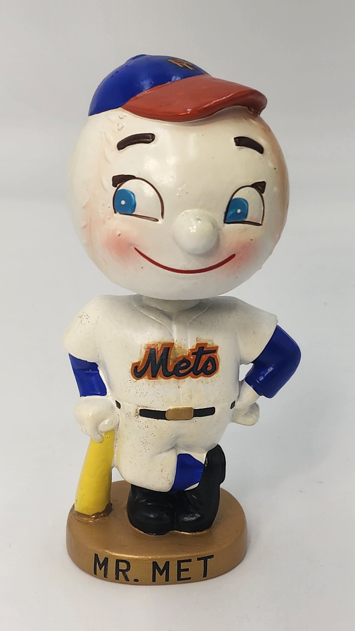 Back view of Mr. Met bobblehead