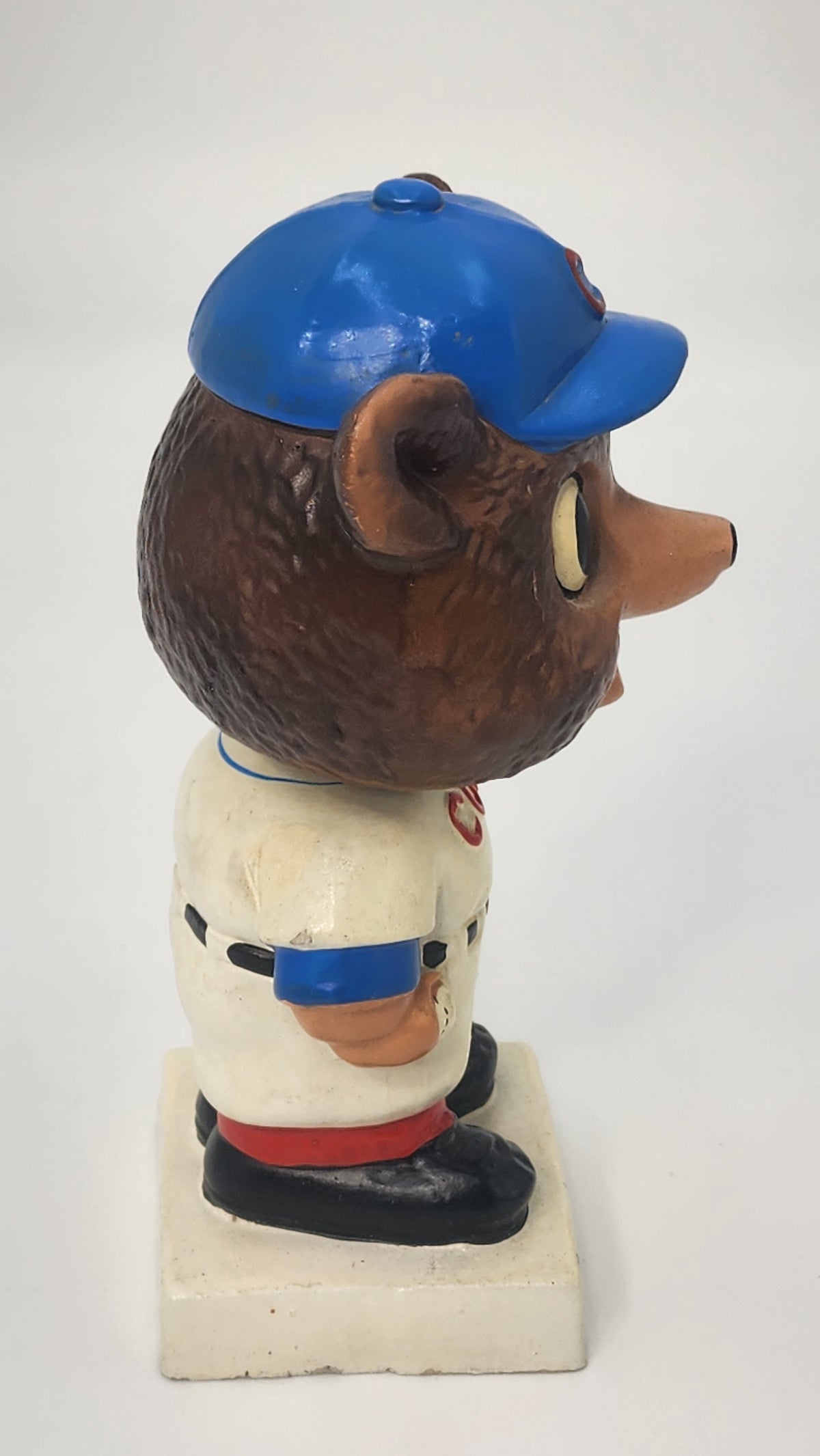 Back of Chicago Cubs mascot bobblehead