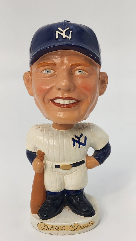 Front of Mickey Mantle Yankees round white base bobblehead