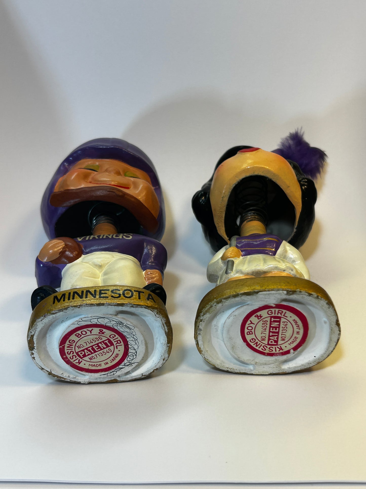 Minnesota Vikings Kissing Pair Bobblehead