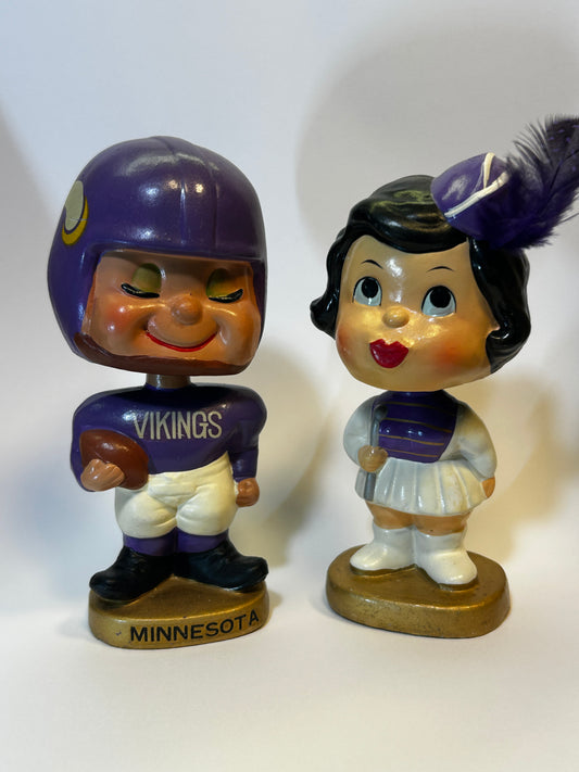 Minnesota Vikings Kissing Pair Bobblehead